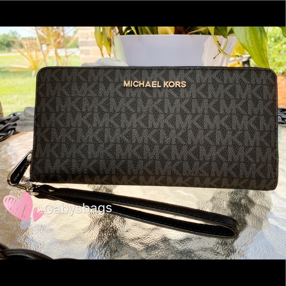 👜💕-Michael Kors Continen long Wristlet - Picture 4 of 8